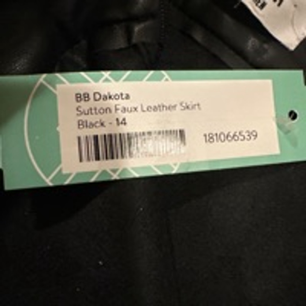 Women's BB Dakota Steve Madden Faux Leather Skirt Size 14 Black - Picture 3 of 8